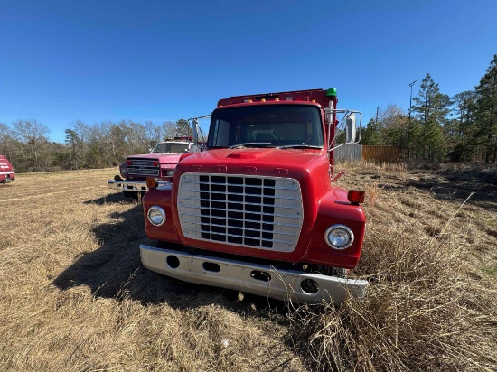 1979 Ford F800 - Fire Truck