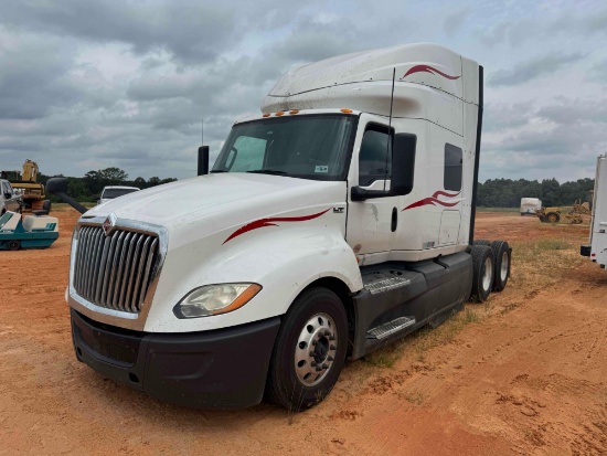 2017 International LT