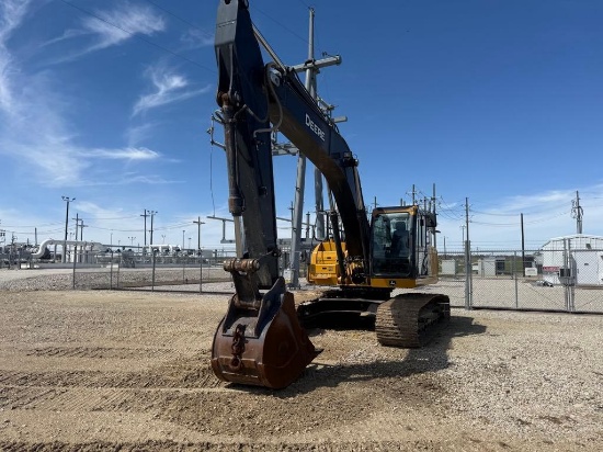 2022 John Deere 250G LC ECTR HYD