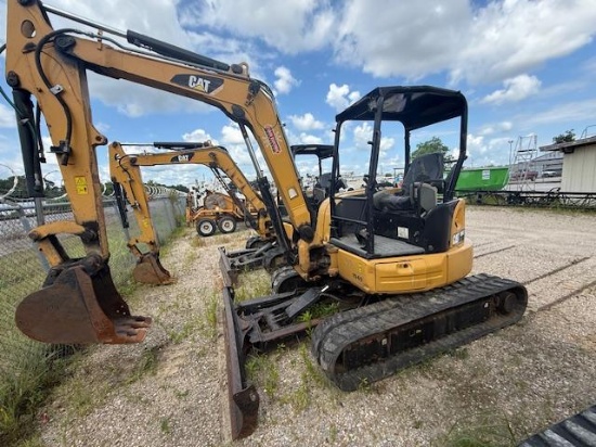 2017 Caterpillar 305 E2 Mini Excavator
