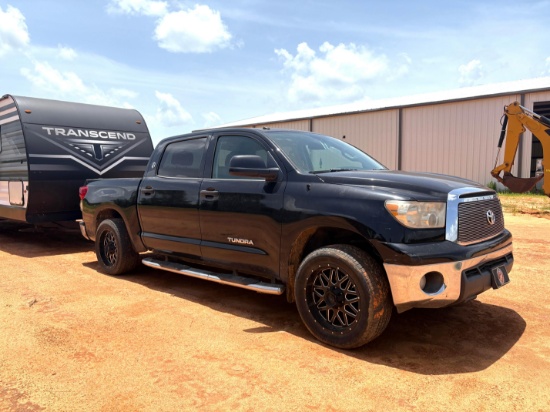 2012 Toyota Tundra Pickup Truck, VIN # 5TFDM5F14CX039026