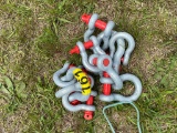 Heavy duty shackles