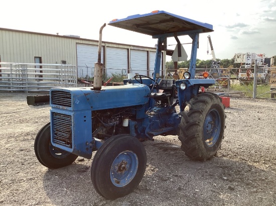 MASSEY FERGUSON 40 FARM TRACTOR