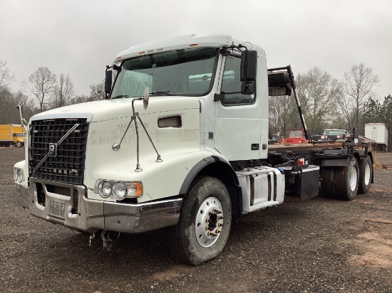 2014 VOLVO TANDEM AXLE ROLLOFF