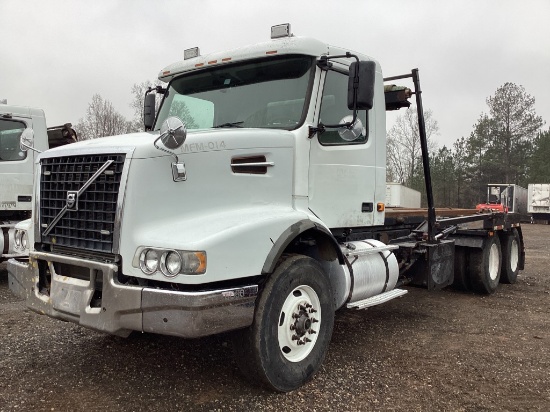 2006 VOLVO TANDEM AXLE ROLLOFF