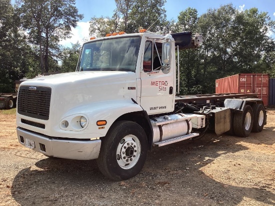 FREIGHTLINER ROLLOFF TRUCK