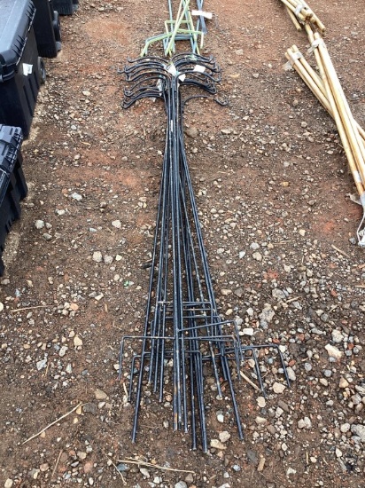 QTY OF MISC SHEPHERDS HOOKS
