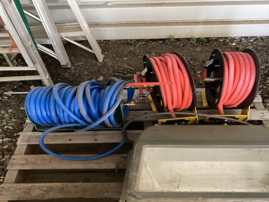 3 HOSE REELS