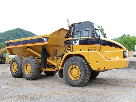 CAT 730 OFF ROAD DUMP TRUCK
