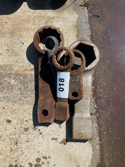 (5) STRIKING WRENCHES