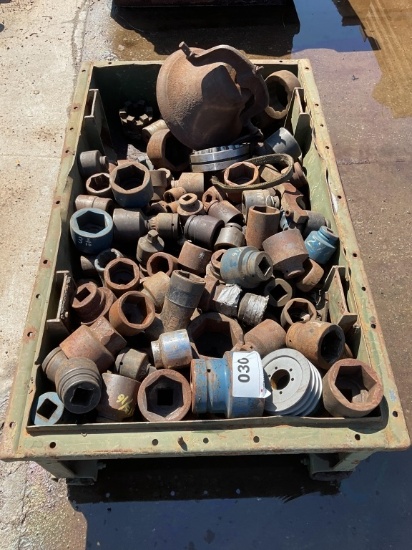 CRATE OF MISC SOCKETS AND WRENCHES
