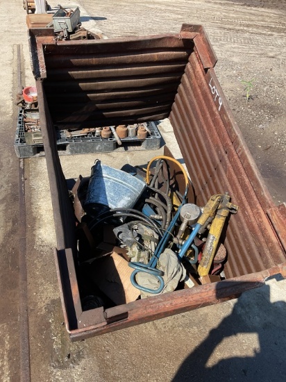 CRATE MISC TOOLS