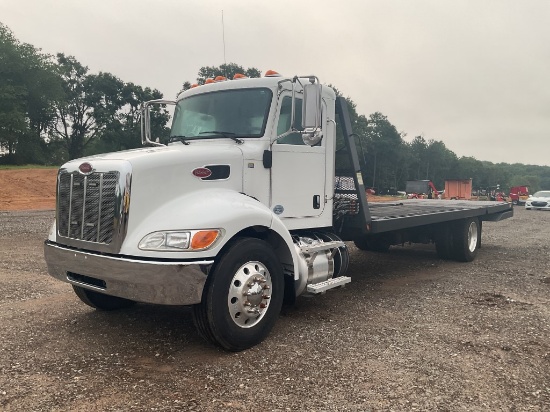 2017 PETERBILT 337 FLATBED TRUCK