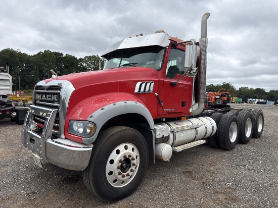 2009 Mack Gu713 Tri Axle Road Tractor