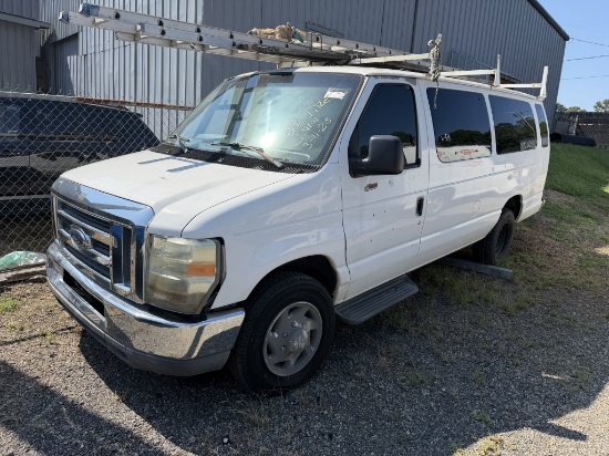 2010 Ford E350 Van