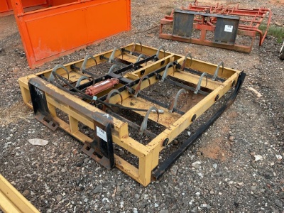 Accumul8 Hay Grapple