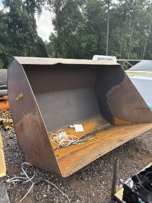 Lanny Dunagan’S Ws Mulch Bucket