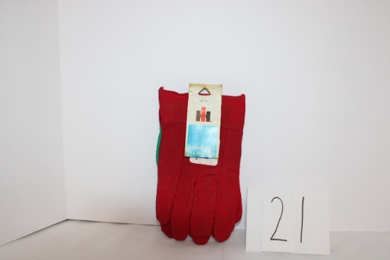 Vintage Mens IH cloth green thumb garden gloves