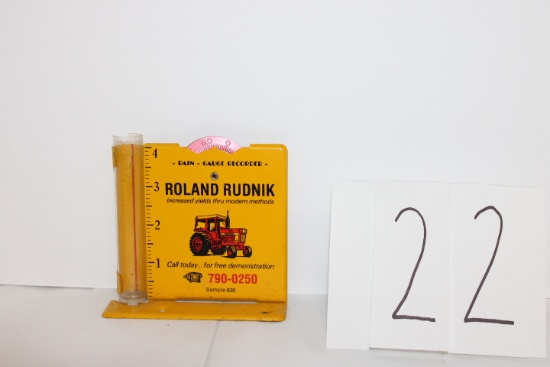 Roldand Rudnik 4" metal rain gauge