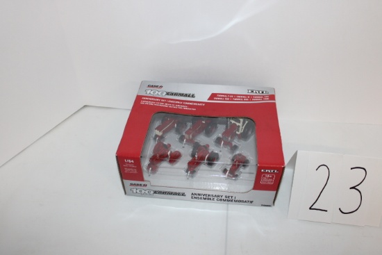 Ertl Case IH anniversay Set 1 "100 Years of Farmall"