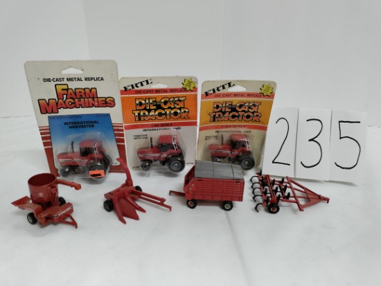 lot of 7 1