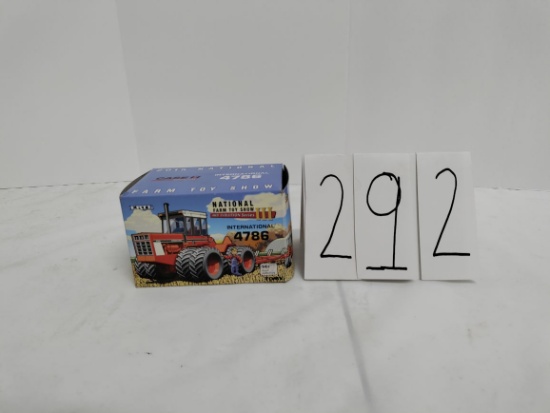 Ertl IH 4786 2015 National Farm Toy Show 1