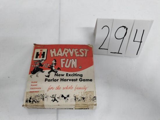 IH Harvest Fun Parlor Game box fair