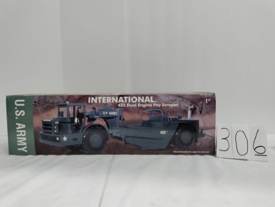 First Gear International 433 Dual Engine Pay Scraper U.S. Army never out of box box is good