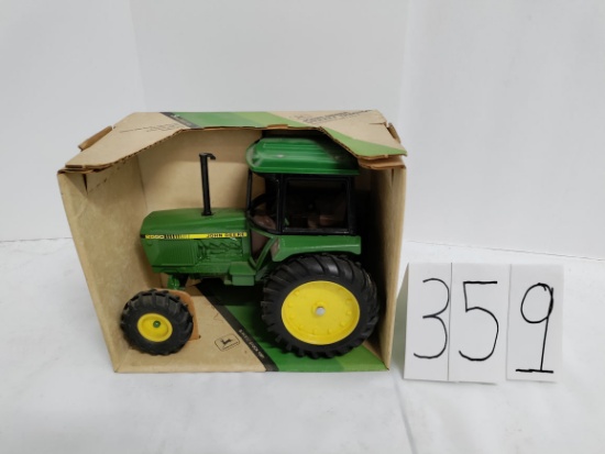 Ertl JD 2550 1