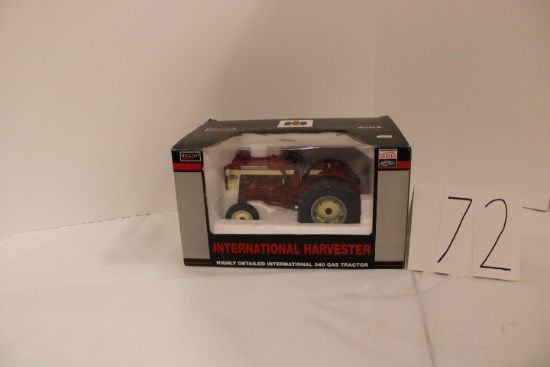 Spec Cast/ 1/16th scale/ IH Highly Detailed 340 gas tractor