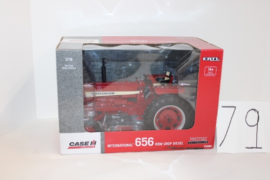 Ertl 1/16th scale/ IH 656 Row Crop Diesel
