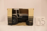 Scale Models White 2-135 Field Boss Stock #213578 box fair