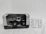 Ertl White 4-175 Tractor scale 1