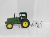 Ertl JD 4955 4 WD Open Station cab no box some paint chipping good overall condition