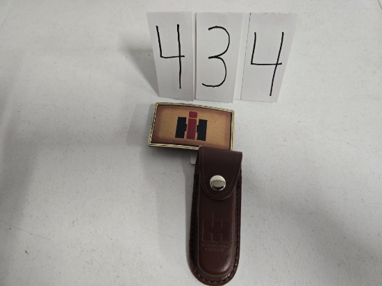 IH leather belt buckle 1978/pocket knife with IH logo with leather IH sheath