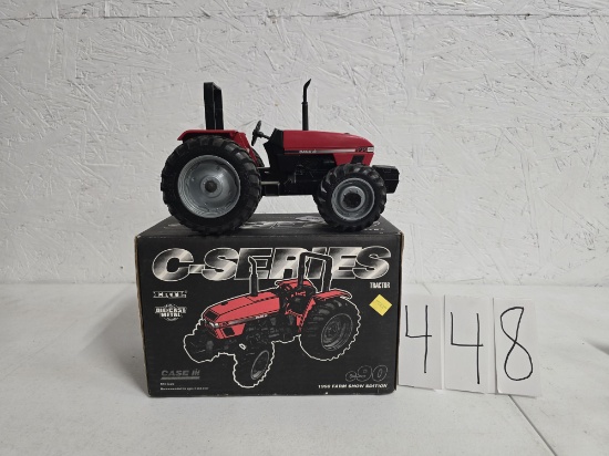 Ertl Cseries 1998 Farm show edition 1/16 scale no packing in box  # 4601TA box is good
