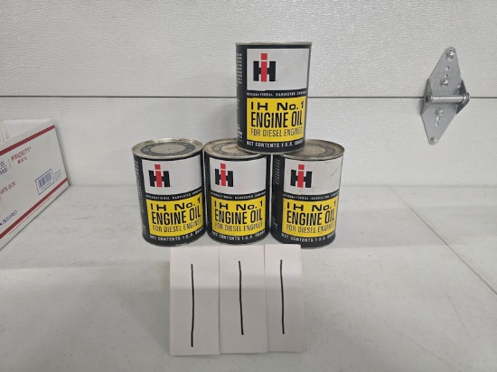 4 IH 1 qt engine oil cans never opened 407352r1 good condition