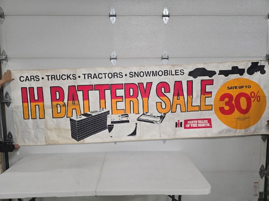 Original banner IH Battery Sale 116" by 34" good condition