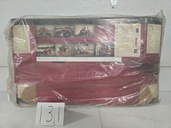 IH display kit powerful support your tractor needs still in plastic NOS