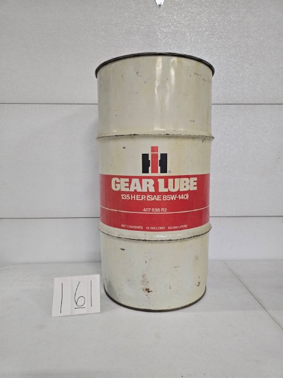 IH Gear Lube 16 gallon can open top good condition