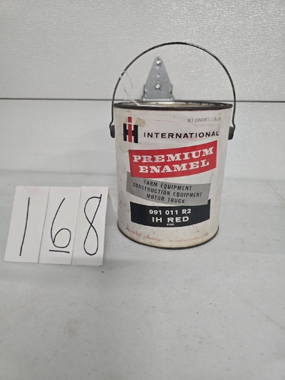 IH Premium Enamel IH Red 991011R2 full can Good condition