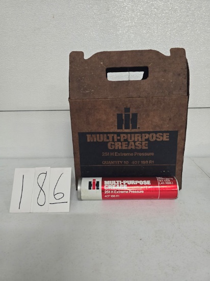 IH 4 unopened tubes of multipurpose grease