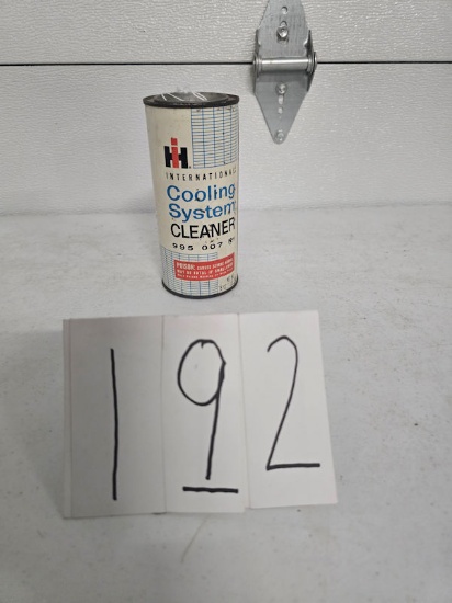 IH Cooling System Cleaner 1 lb 2 oz 995007r1 unopened