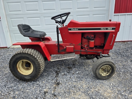 382 Hydro Cub Cadet runs but smokes excellent condition