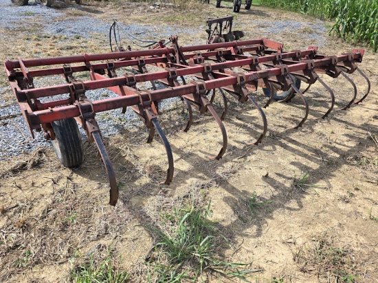 Model 4500 vibershank CaseIH unrestored good condition
