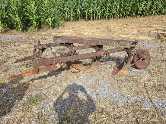 3 Bottom fast hitch IH plow fair condition