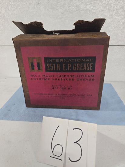 IH box of NO 2 multipurpose grease includes 12 tubes fair condition