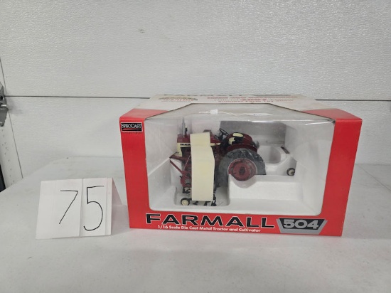 Speccast IH 2007 Summer Farm toy show Farmall 504 and cultivator excellent shape