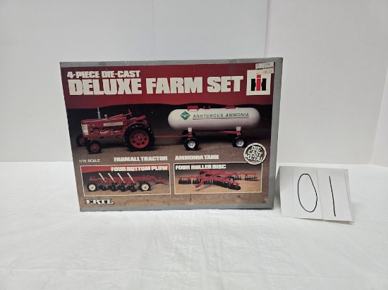 Ertl diecast 4 pc deluxe farm set #5044