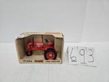 Ertl Case Vac tractor special edition 1988 #632 NIB